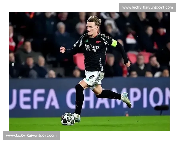 迪亚斯转会遇阻，胜利将目标转向马丁内利